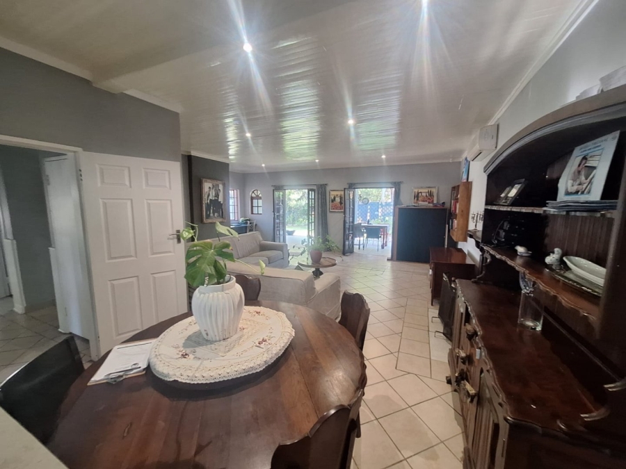 5 Bedroom Property for Sale in Noordhoek Free State